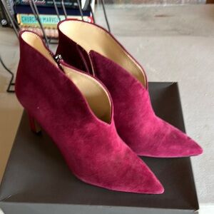 Vince Camuto Burgundy Women's Heels